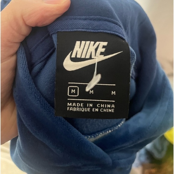 Nike Heritage Line Velour Hoodie in blue - Picture 7 of 7